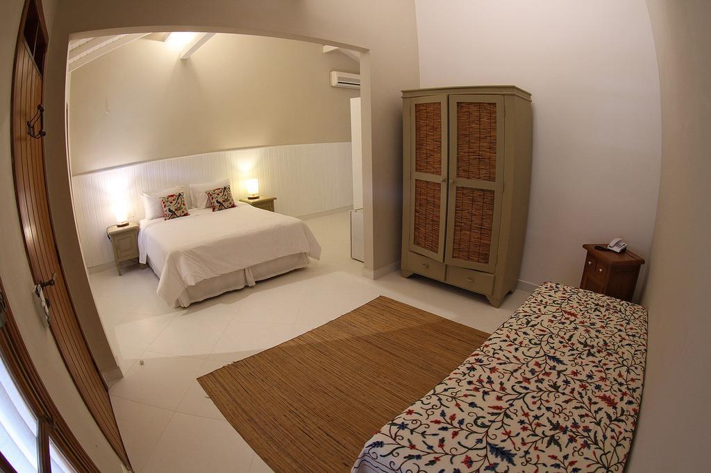 Deluxe King Suite,798535770:JPEG