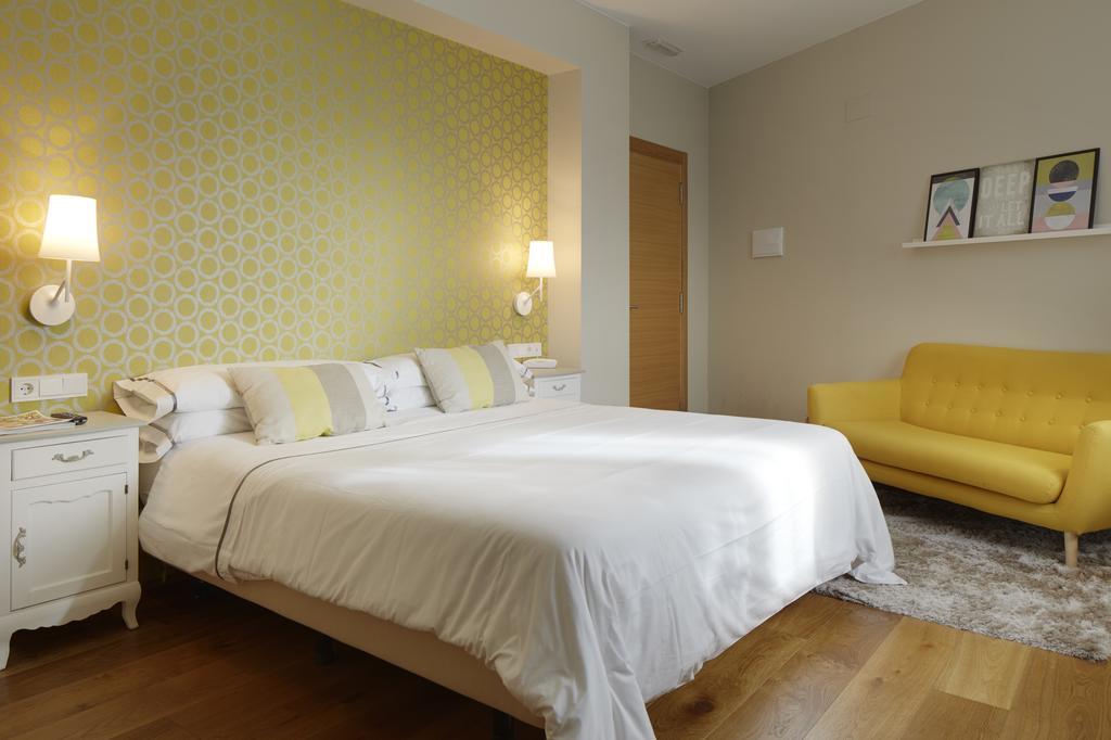 Double or Twin Room Ground Floor,396493152:JPEG