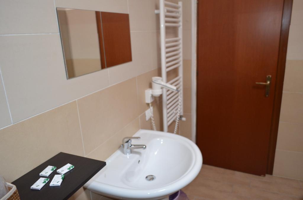 Double Room Private Bathroom