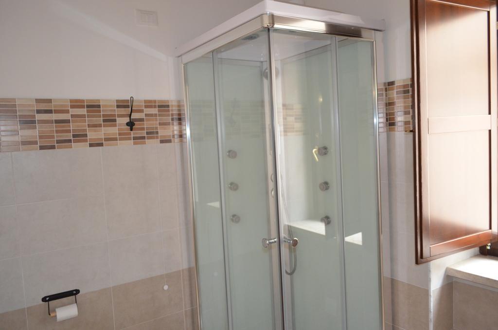 Triple Room Private Bathroom