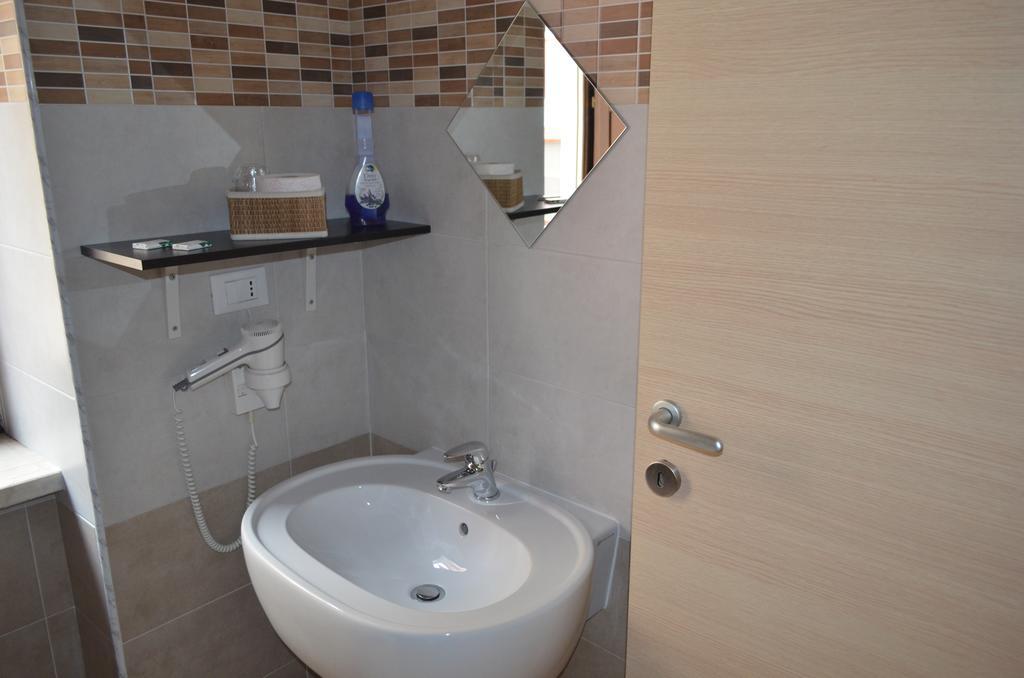 Triple Room Private Bathroom