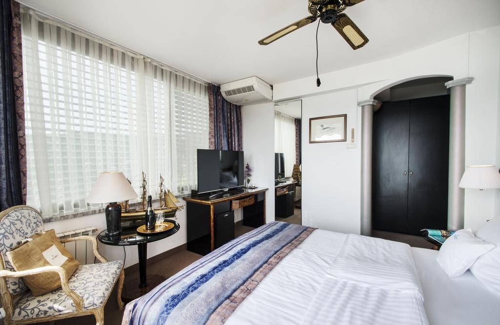 Comfort Double or Twin Room Balcony Sea View