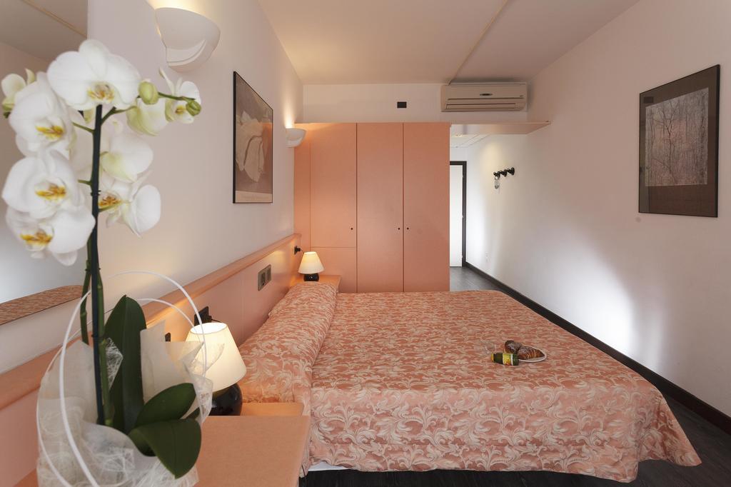 Triple Room,1376370233:JPEG