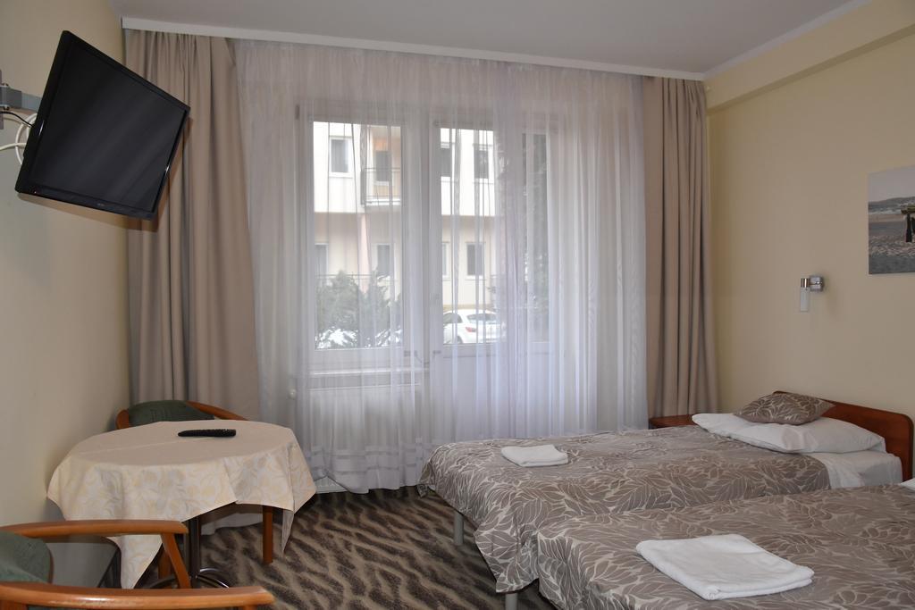 Twin Room Balcony,397464552:JPEG