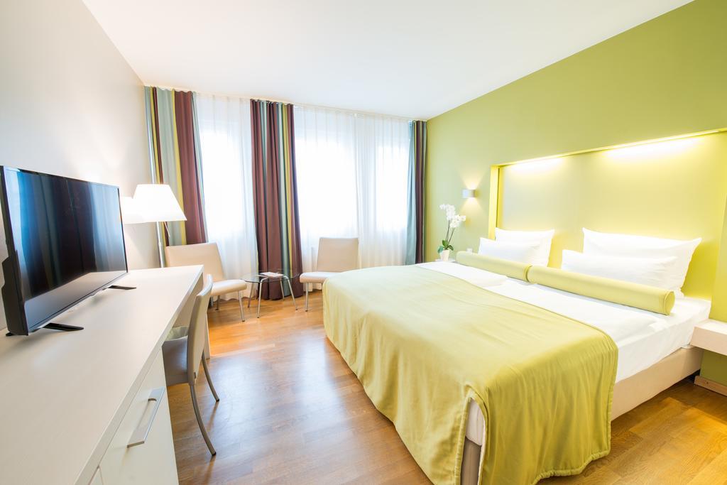 Last Minute Double Room