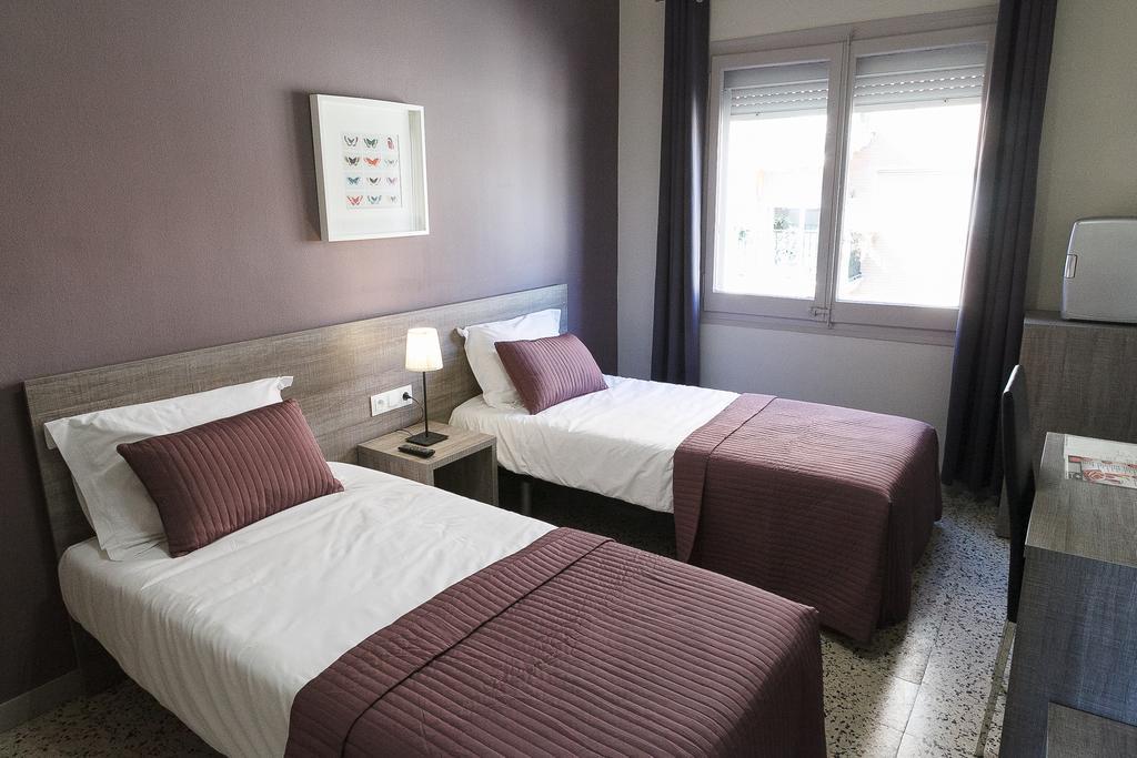 Standard Double Room Private Bathroom