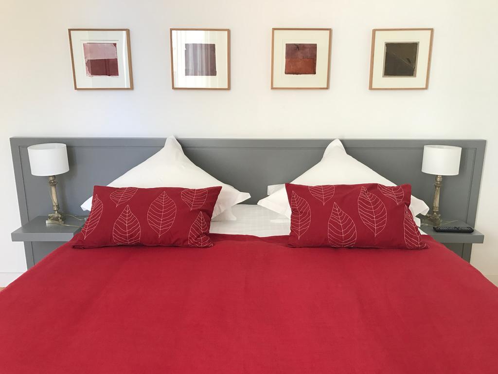 Deluxe One-Bedroom Apartment 52m2