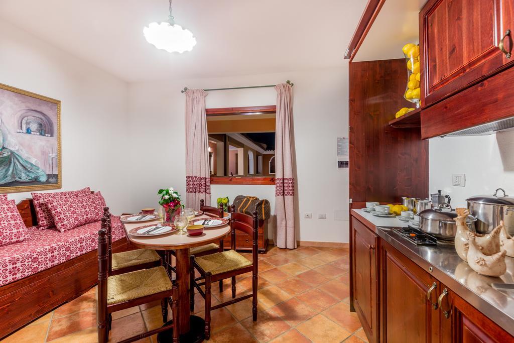 One-Bedroom Apartment,822999125:JPEG