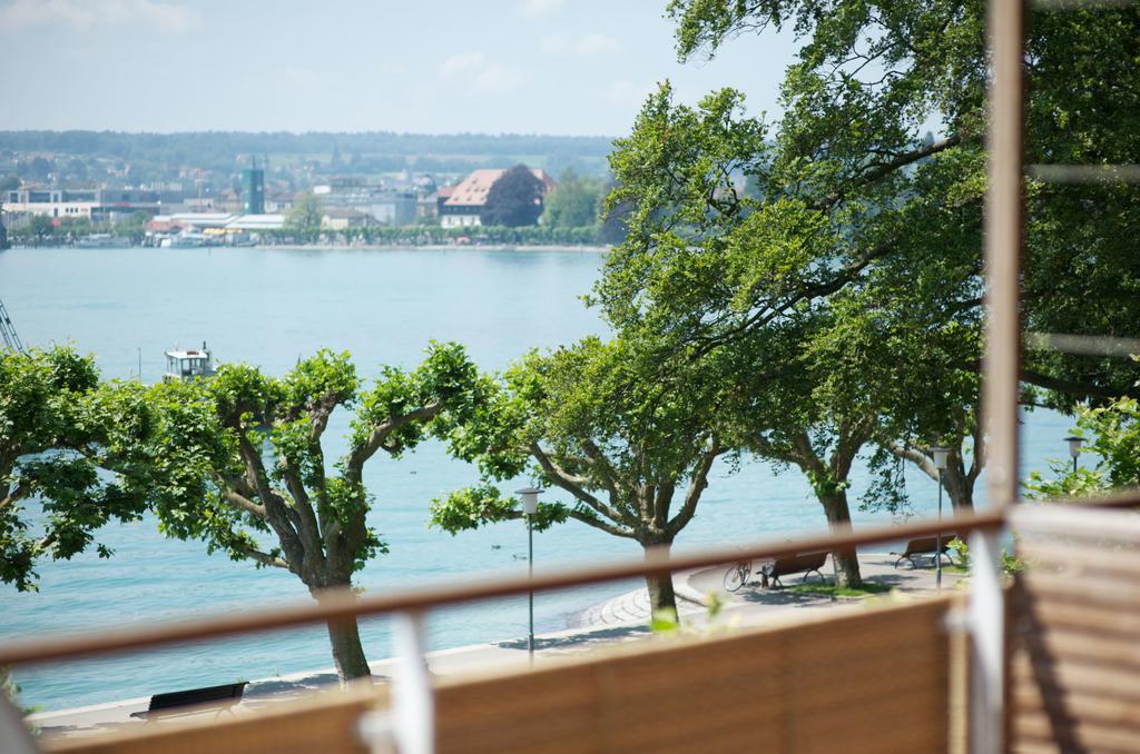 Deluxe Room Direct lake view