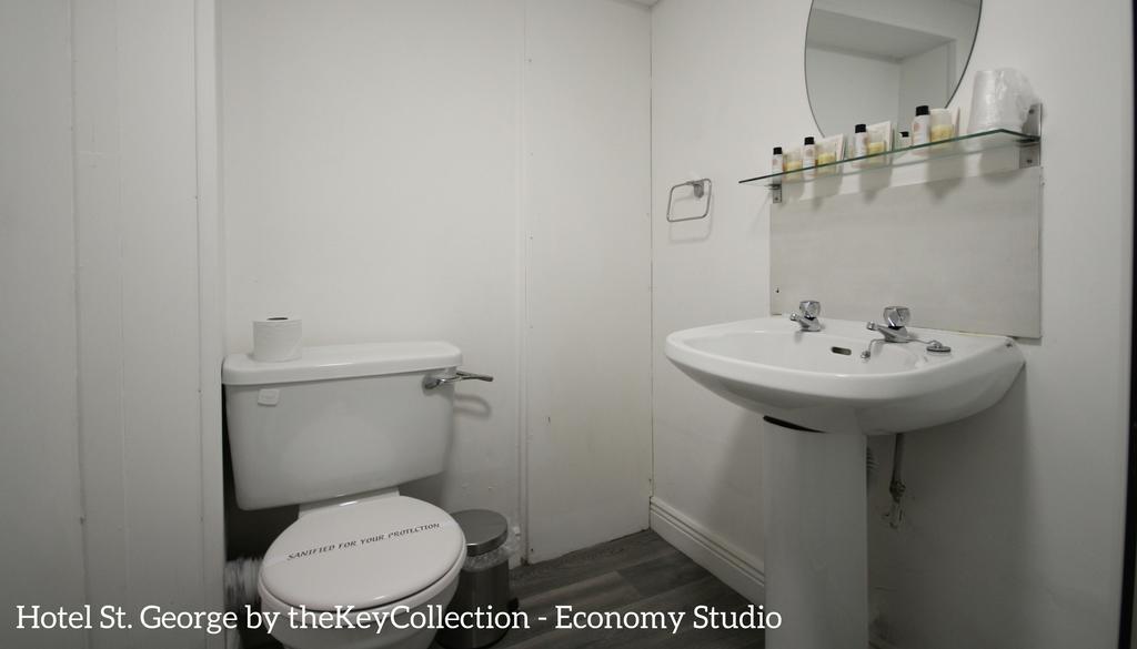 Standard Quadruple Room,318607029:JPEG