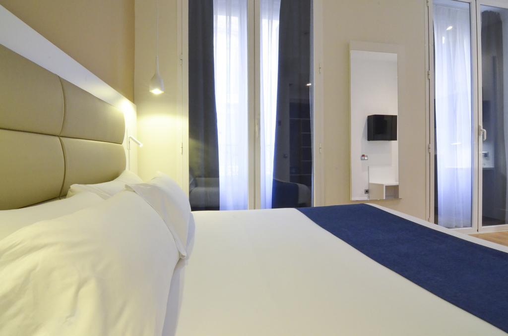 Double Room,398738898:JPEG