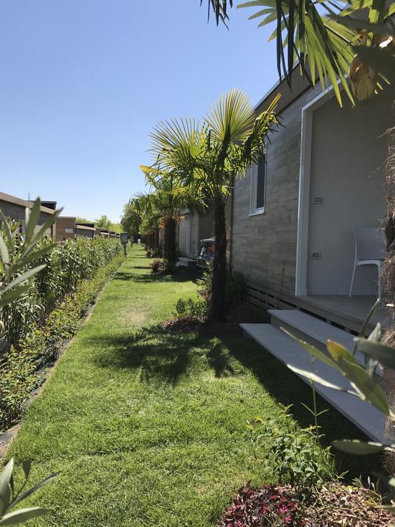 Superior Mobile Home Terrace Garden,416101242:JPEG