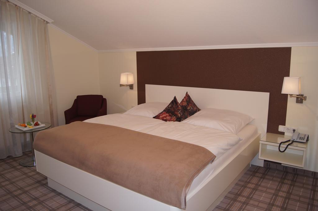 Double Room Shower