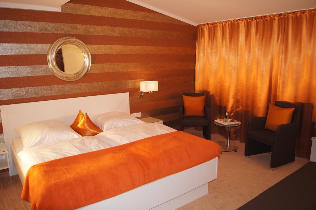 Double Room Bath