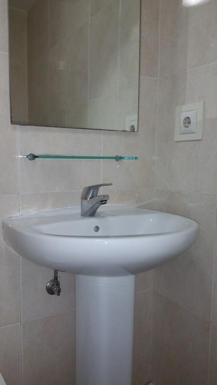 Triple Room,765861016:JPEG