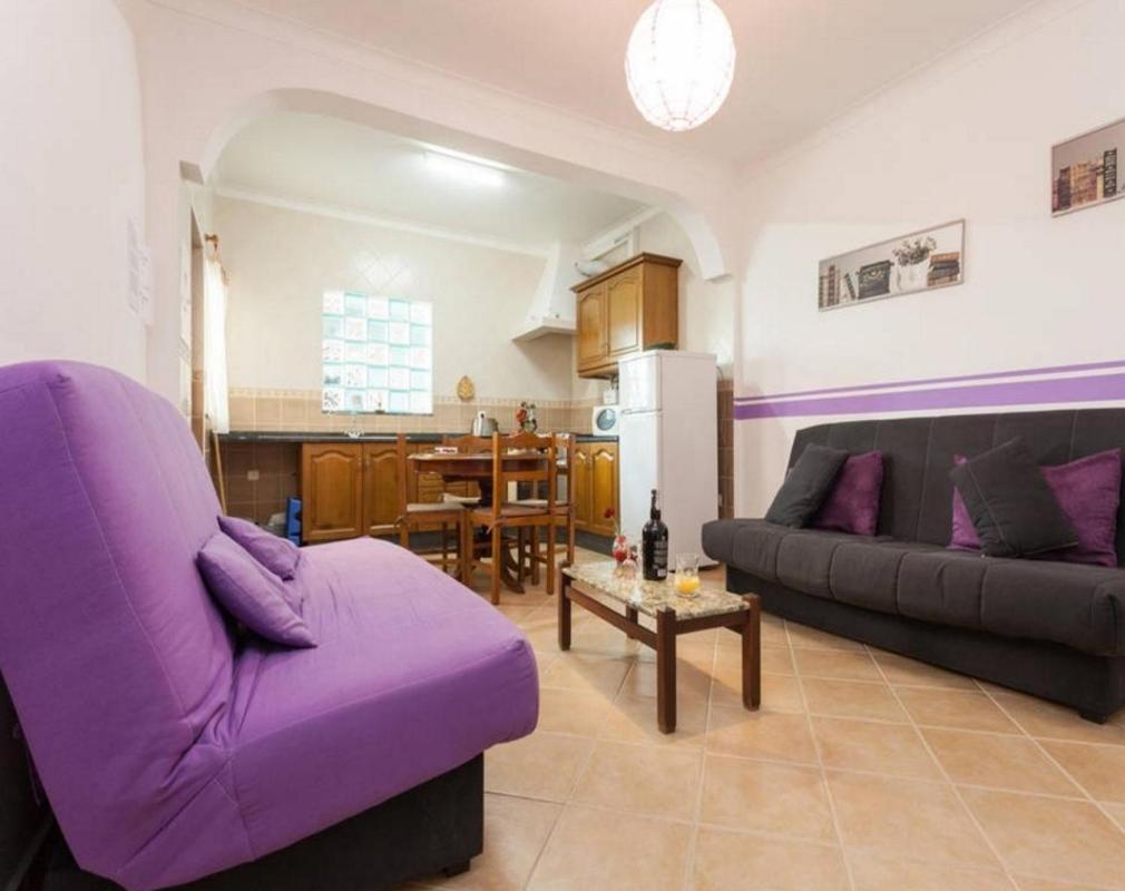 One-Bedroom Apartment,399775815:JPEG