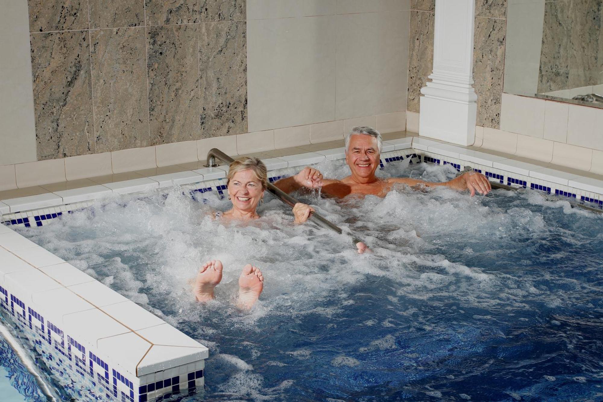 Double Room Spa,463993488:JPEG
