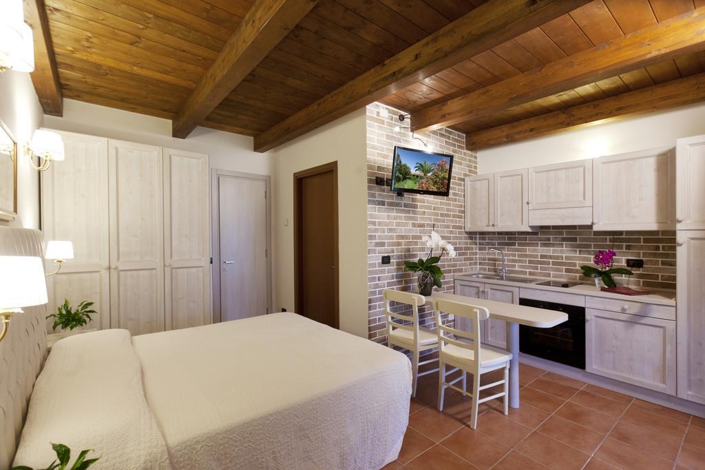 Superior Triple Room,401261220:JPEG