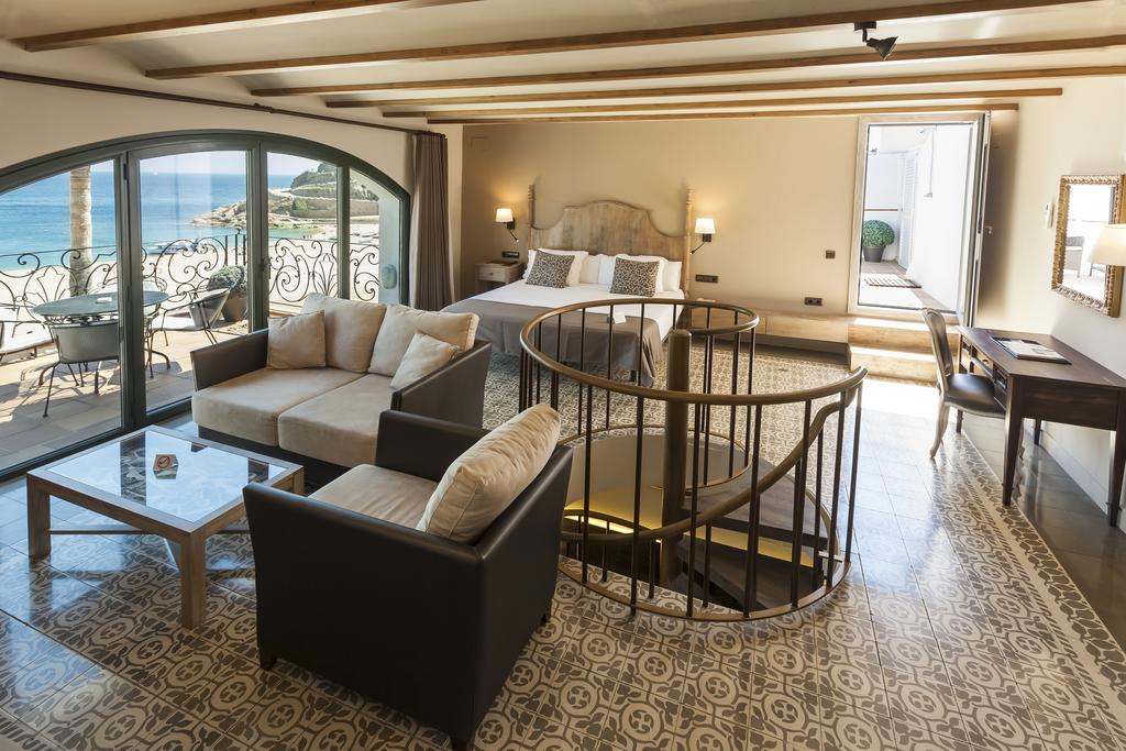 Penthouse Suite