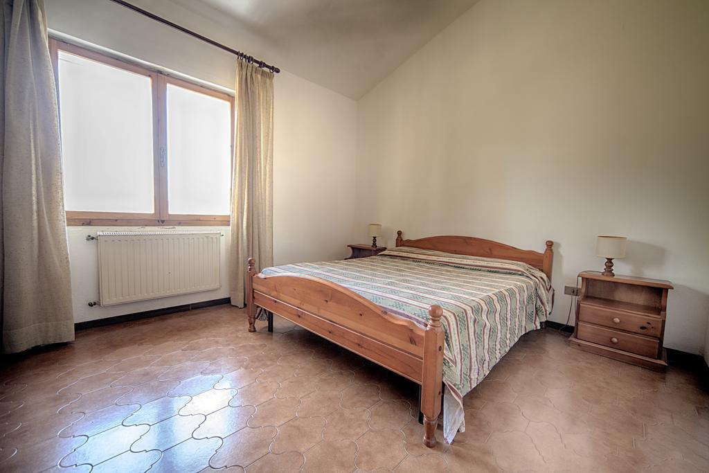 One-Bedroom Apartment,347317009:JPEG