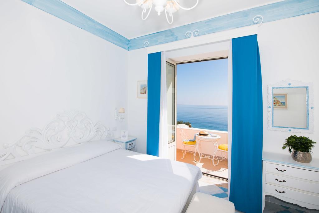 Studio Sea View