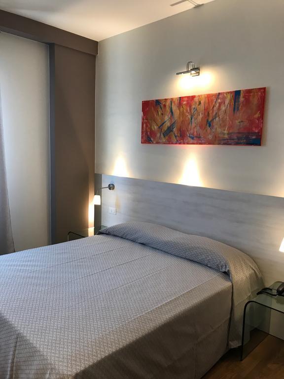 Single Room,402101610:JPEG