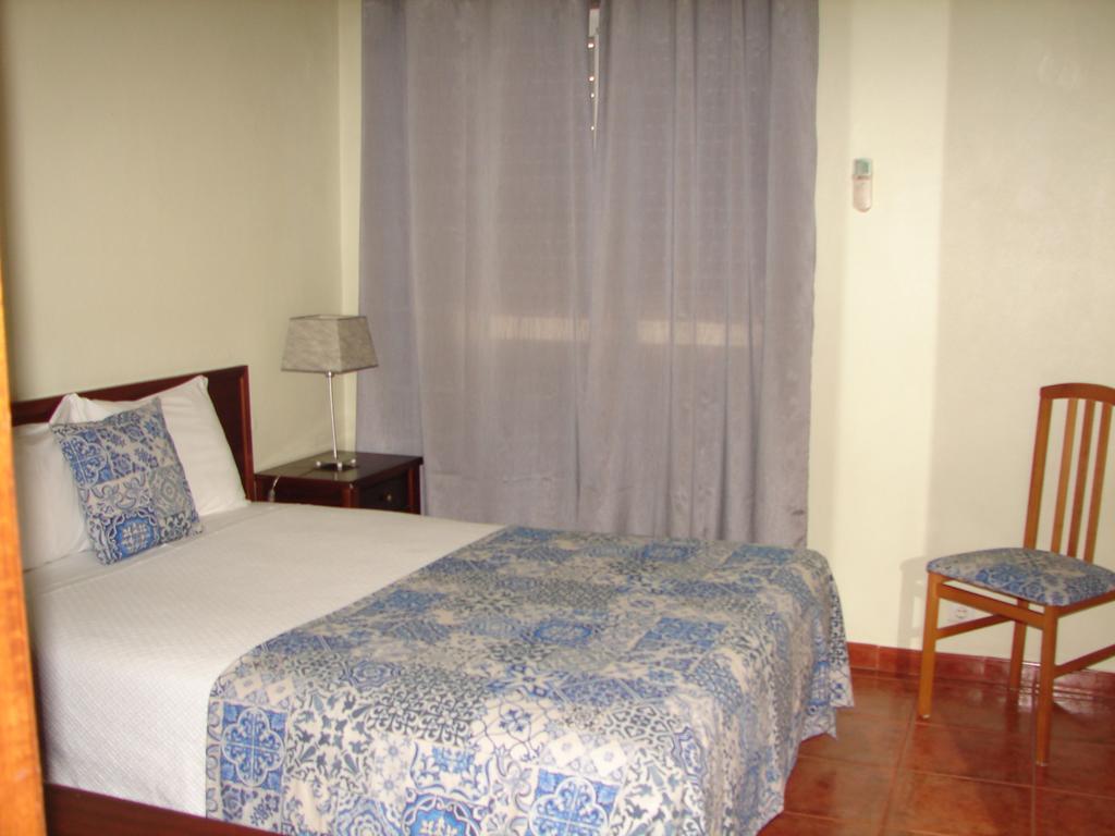 Single Room,402122067:JPEG
