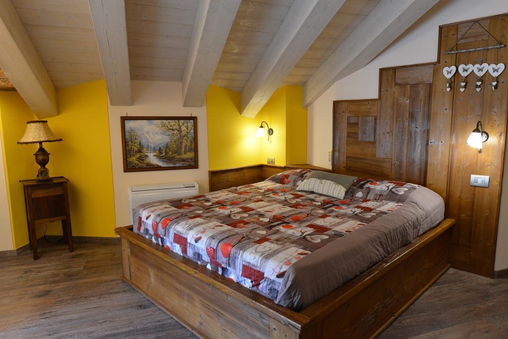 Double Room,402565605:JPEG
