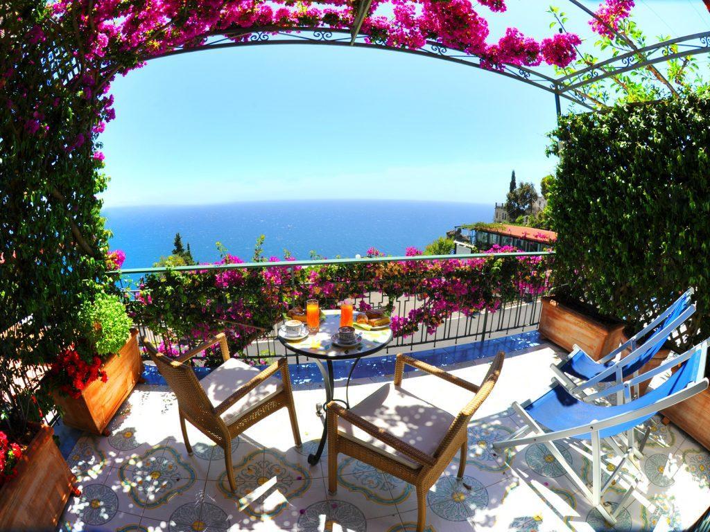 Double or Twin Room Terrace Sea View