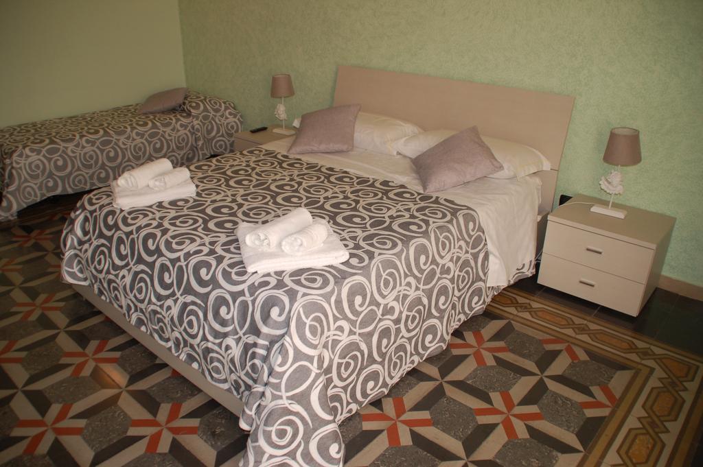 Family Double Room,402733896:JPEG