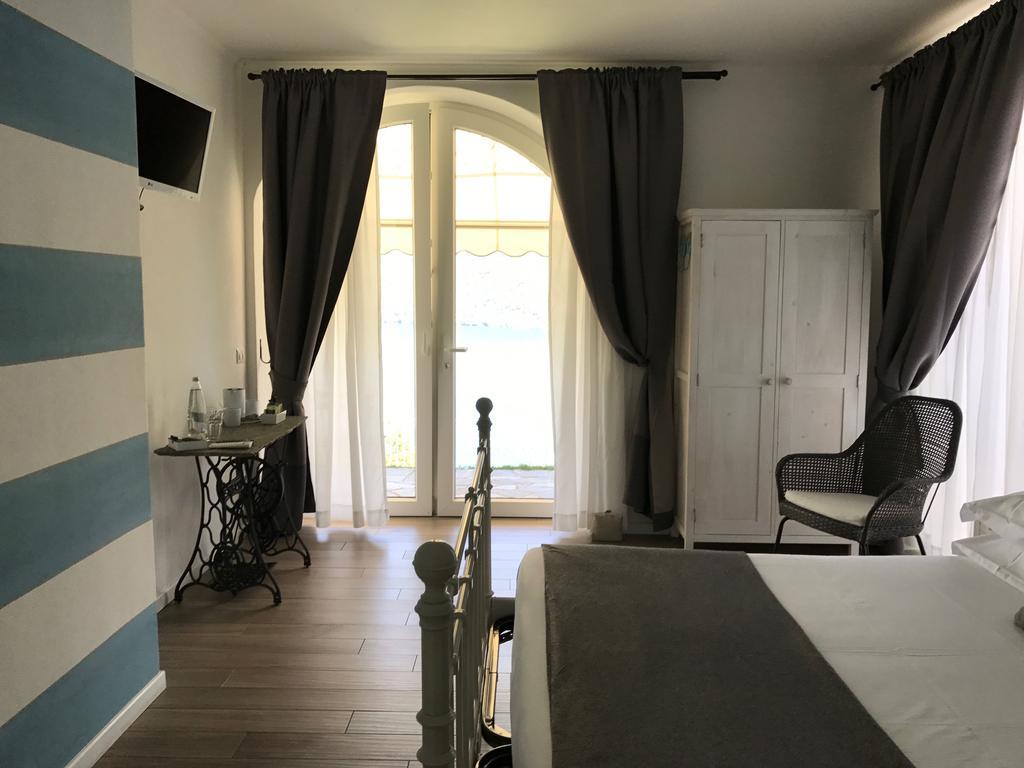 Double Room Lake View