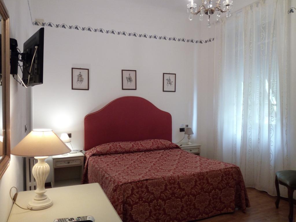 Triple Room,403265748:JPEG
