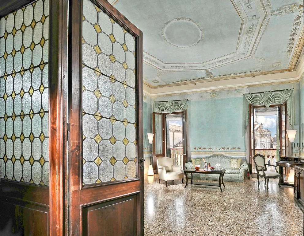 Suite Balcony