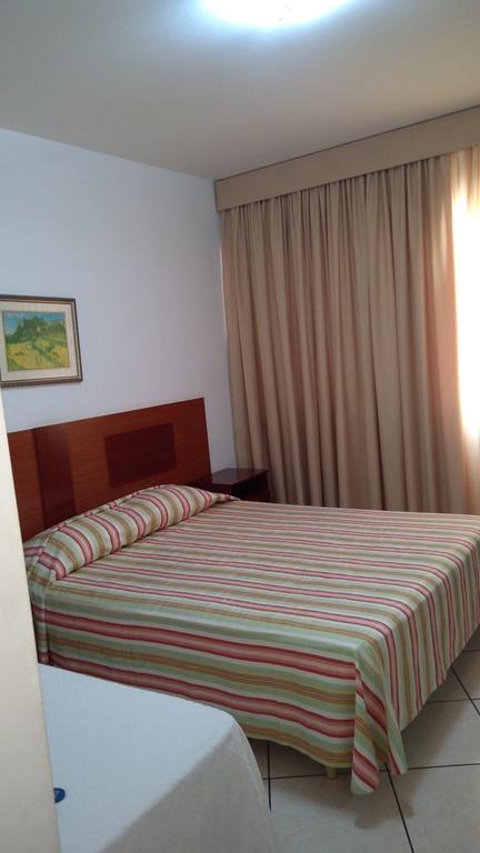 Quarto Família