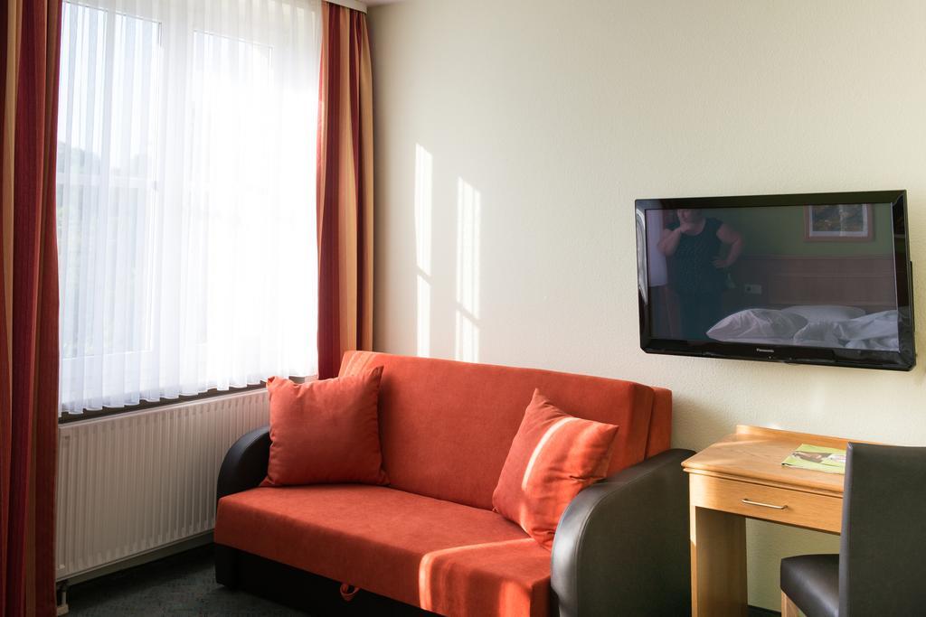 Standard Quadruple Room,403803513:JPEG