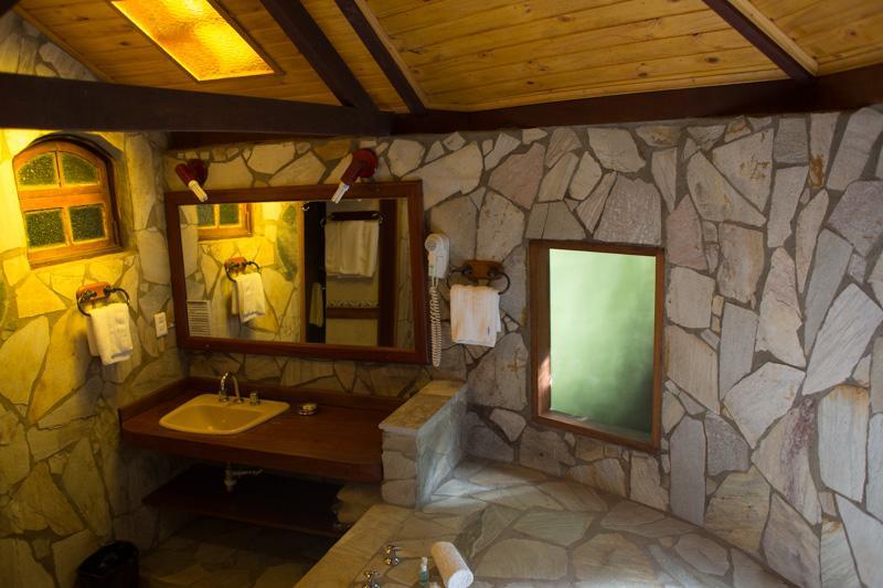 Deluxe Chalet Hot Tub