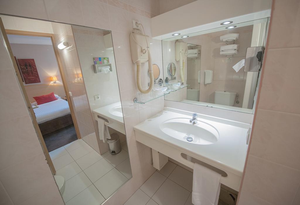 Twin Room,1208548399:JPEG
