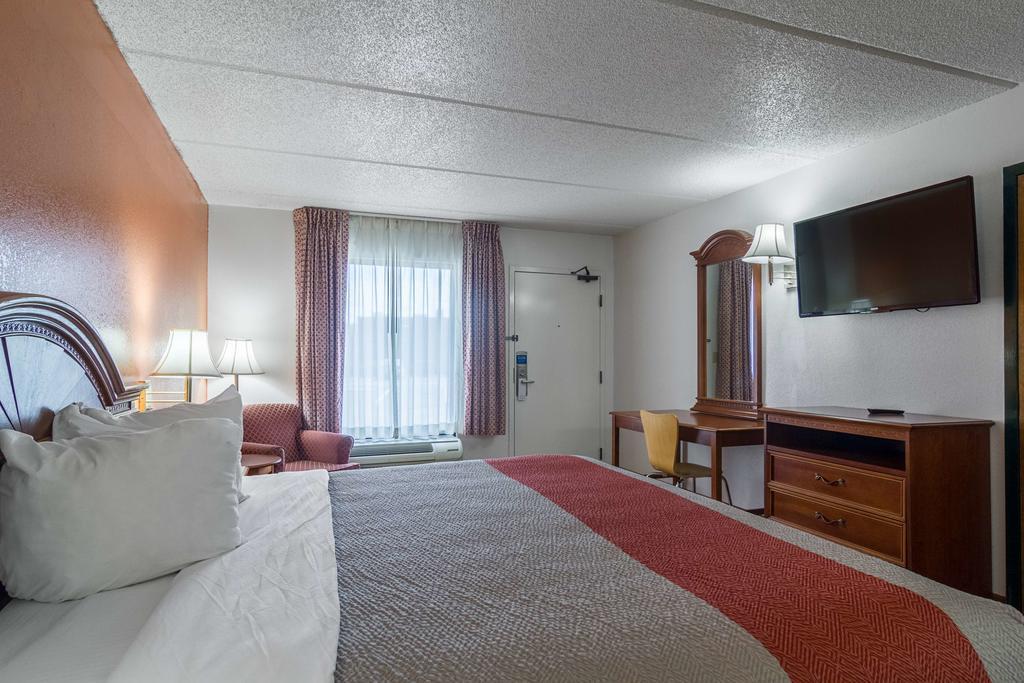 King Room - Non-Smoking