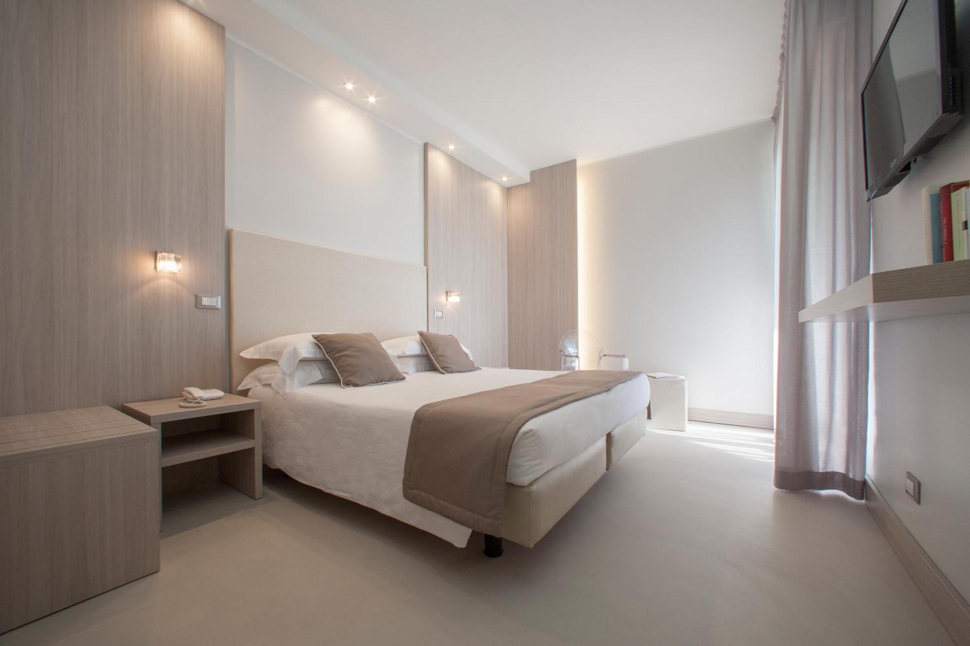 Double or Twin Room Sea View