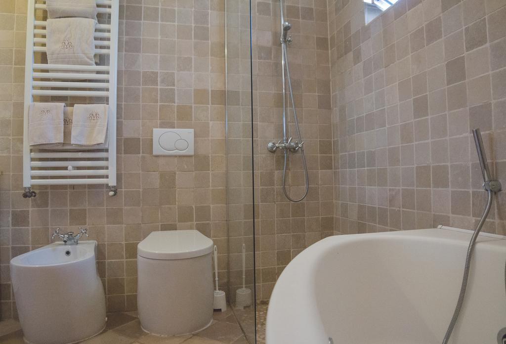 Superior Suite Spa Bath