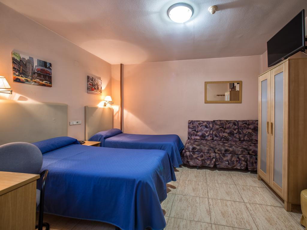 Double or Twin Room,404455956:JPEG