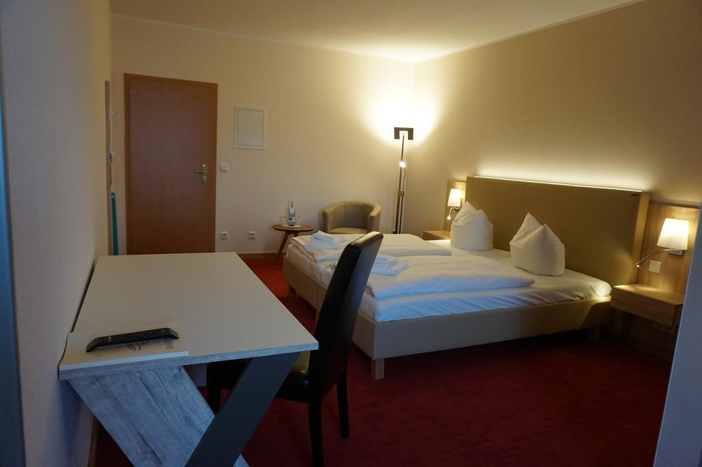 Double Room Private Bathroom