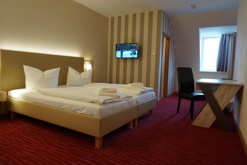 Double Room Private Bathroom