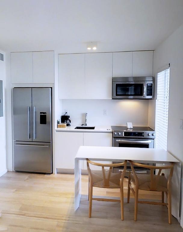 One-Bedroom Apartment - 1 Queen