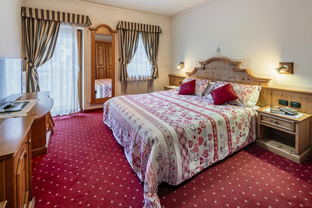 Junior Suite,404942856:JPEG