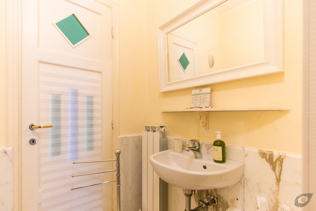 Junior Suite Private Wellness Area