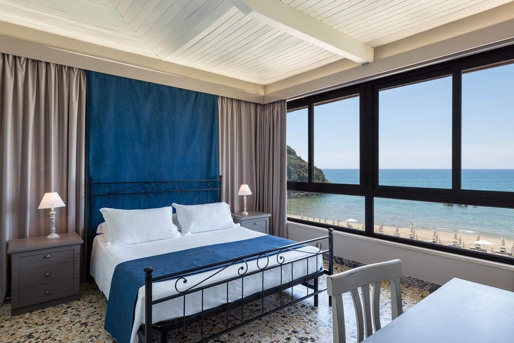 Deluxe Double Room Sea View