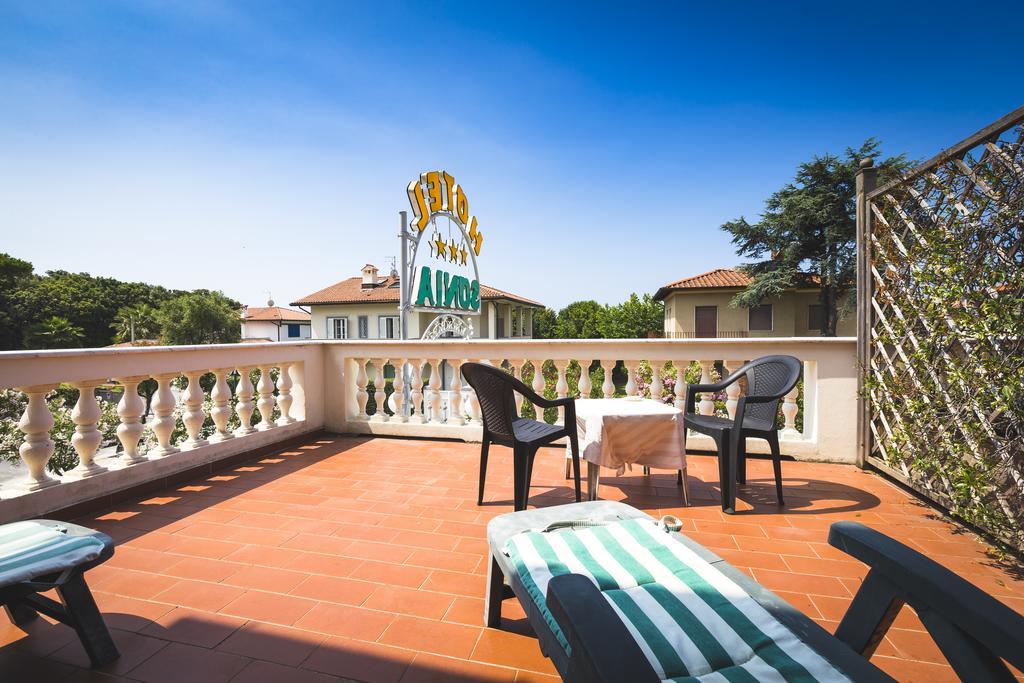 Standard Double Room Balcony,1609321067:JPEG
