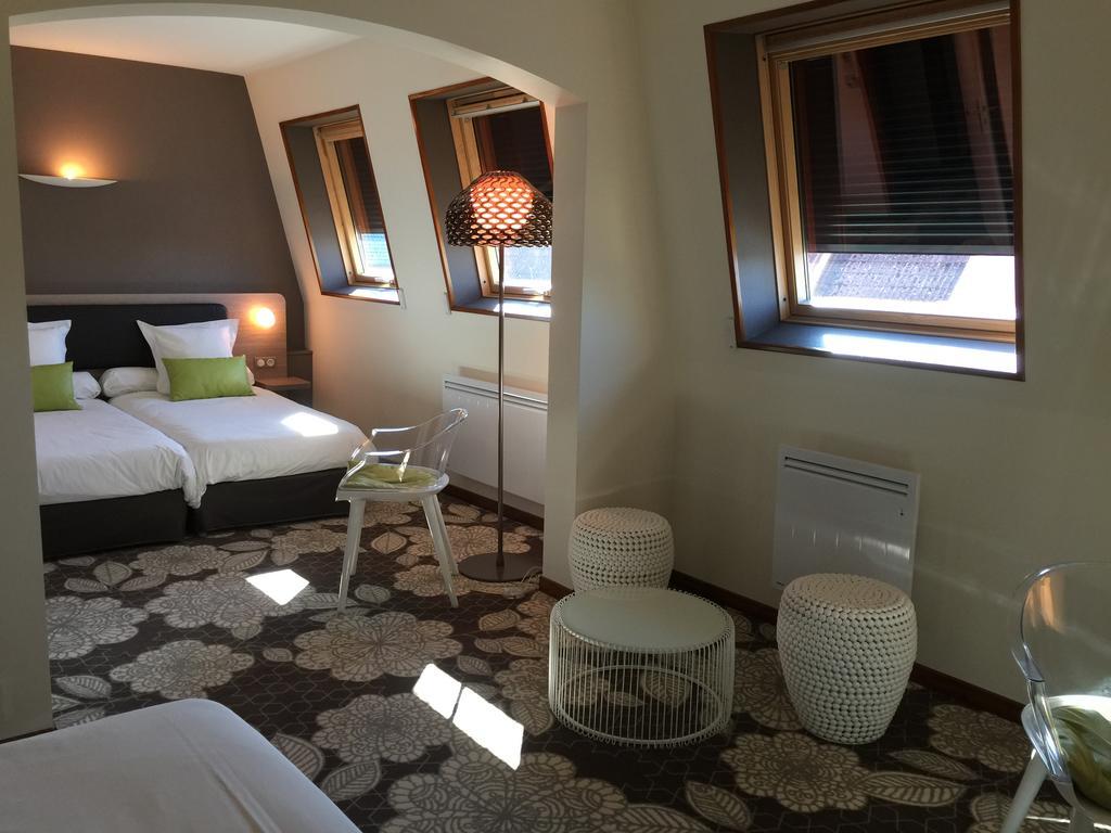 Deluxe Quadruple Room,1473045862:JPEG