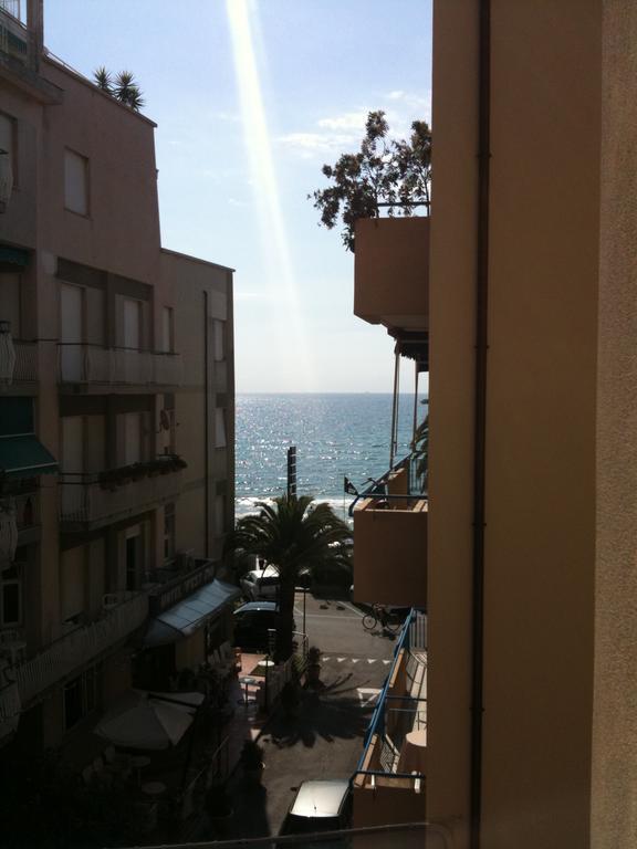 One Bedroom Apartment Balcony Partial Sea View,235622249:JPEG
